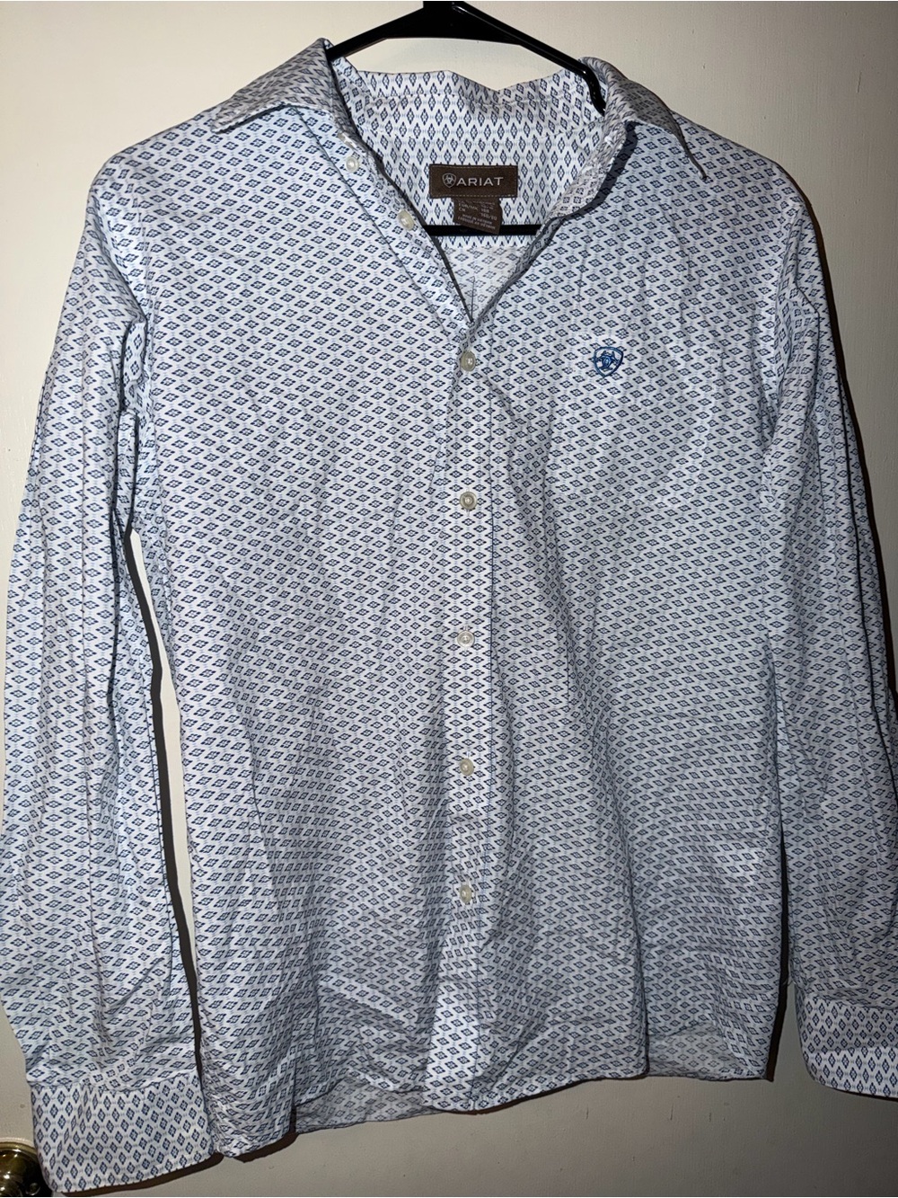Ariat Boy’s XL Blue Patterned Button-Down Shirt